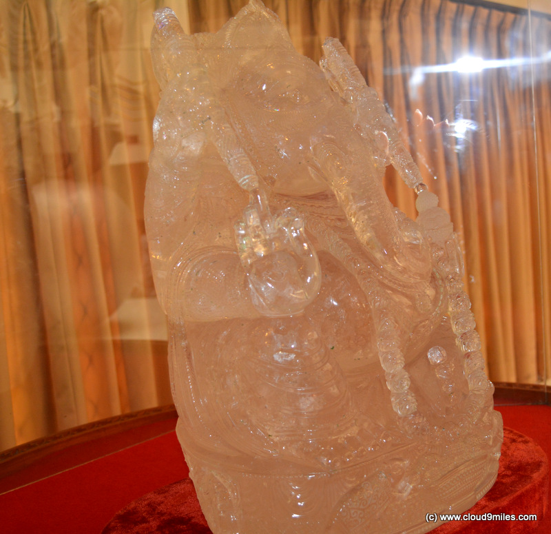 Lord Ganesha carved in single quartz