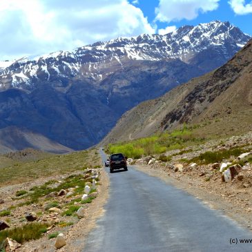 5 Circuit Road Trips on Himalayas